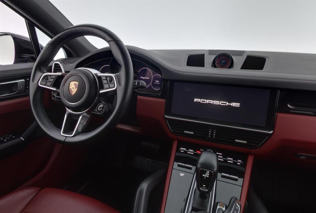 Porsche Cayenne 2023