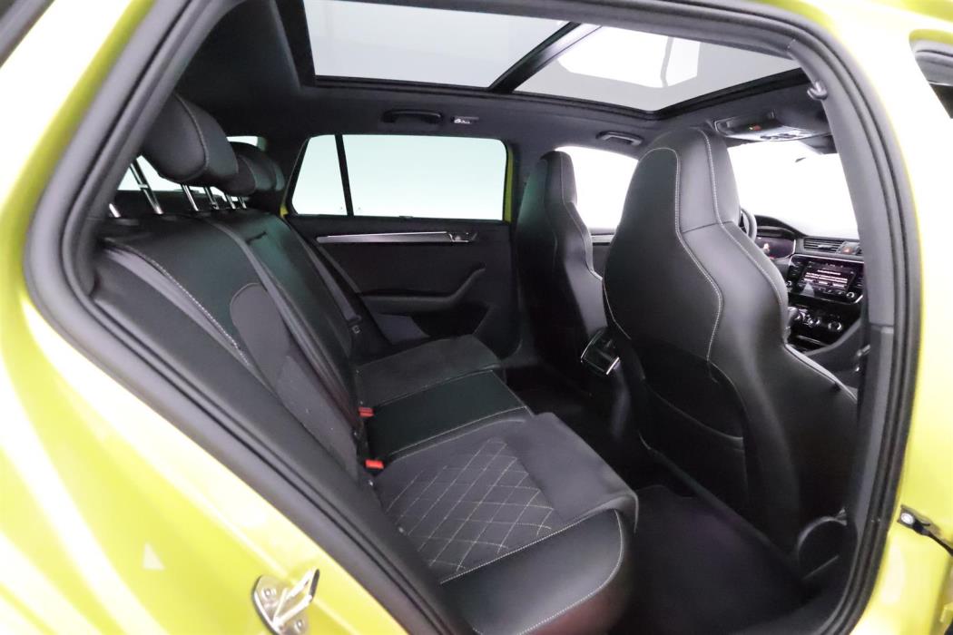 SKODA Superb 2024