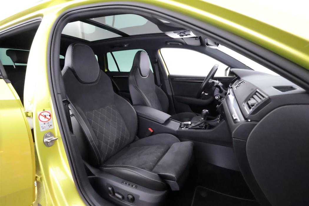 SKODA Superb 2024