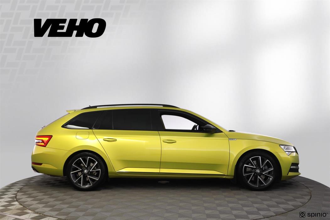 SKODA Superb 2024