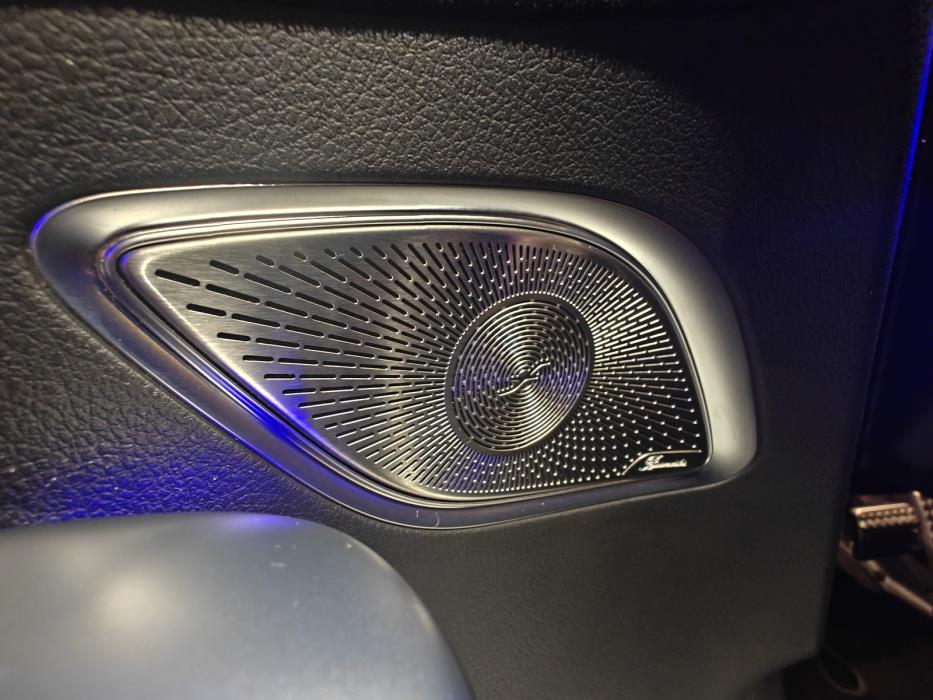 Mercedes-Benz EQE SUV 2023