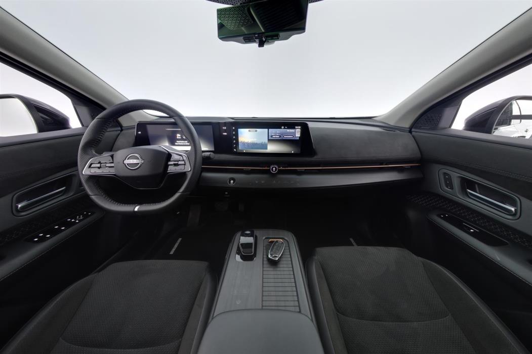 Nissan Ariya 2025