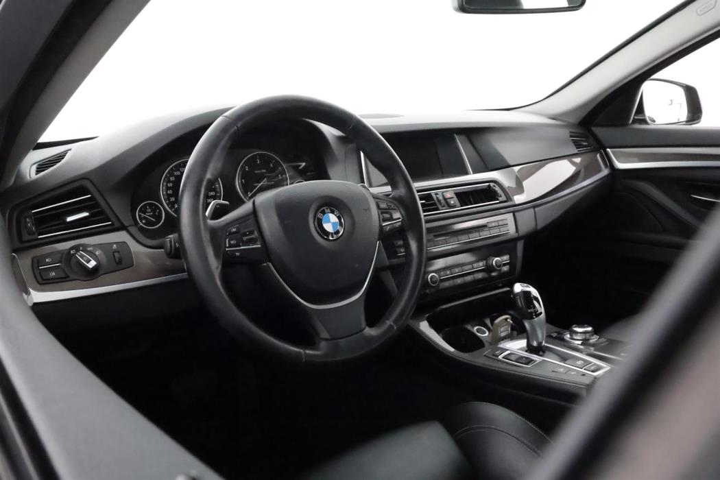 BMW 520 2013