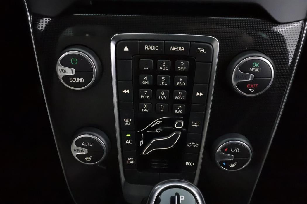 Volvo V40 2017