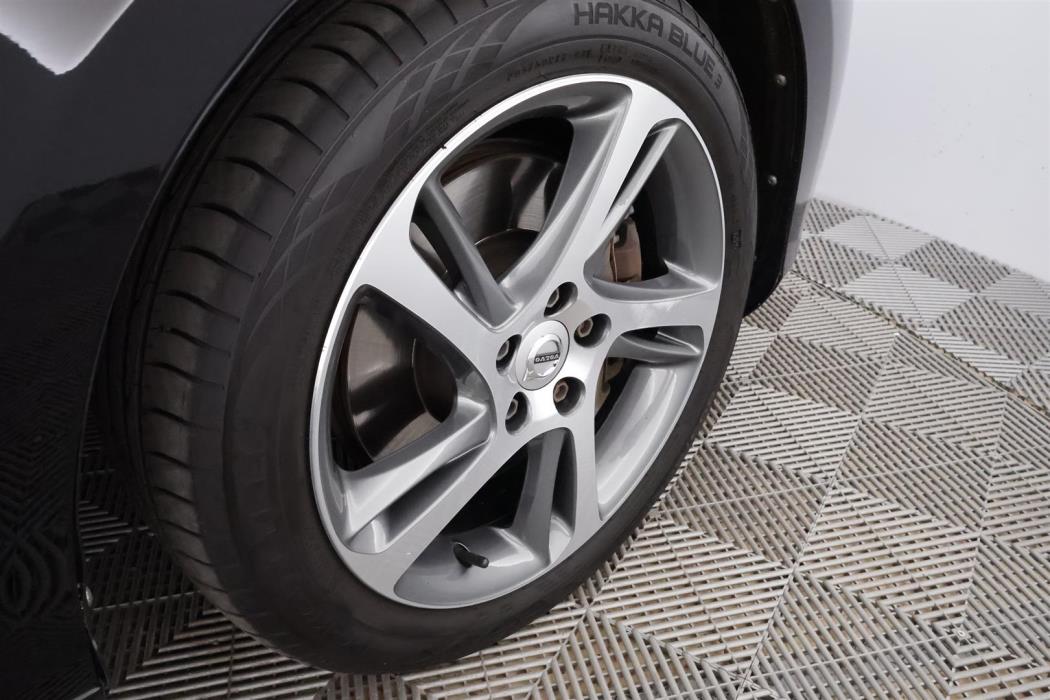 Volvo V40 2017