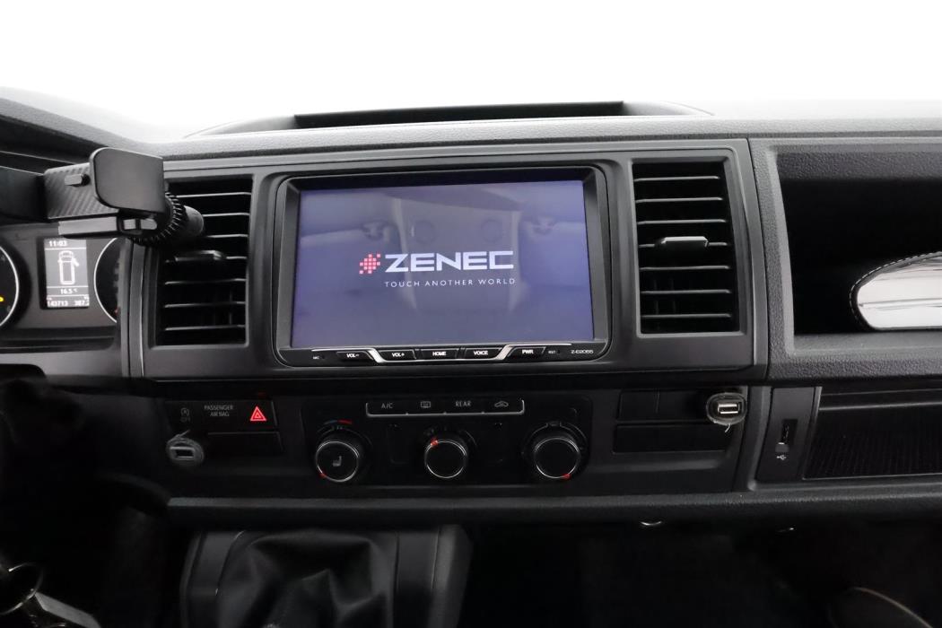 Volkswagen Caravelle 2018