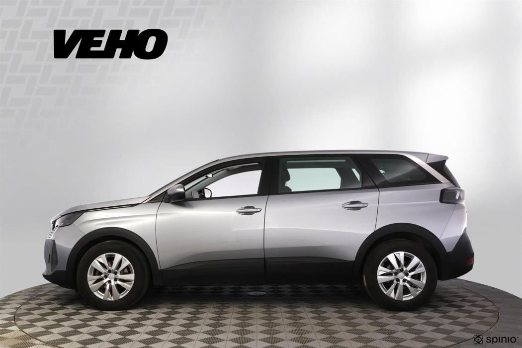 Peugeot 5008 2021