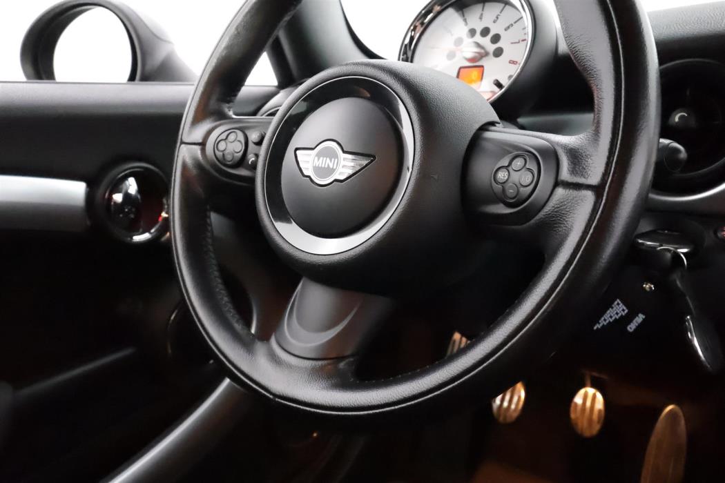MINI Cooper S 2011