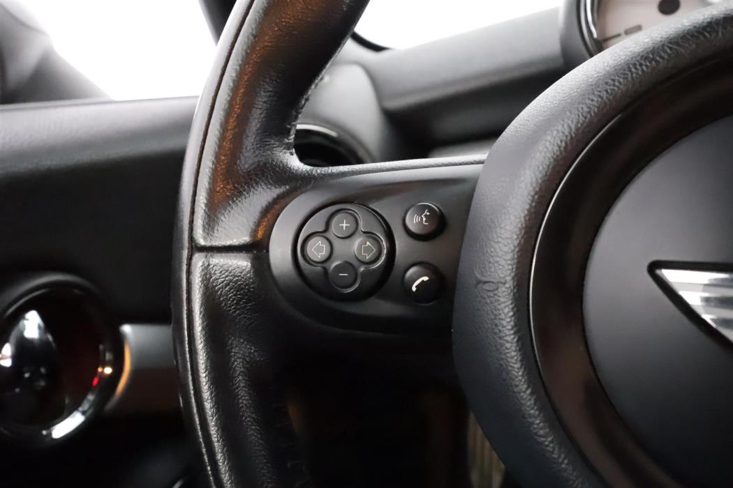 MINI Cooper S 2011