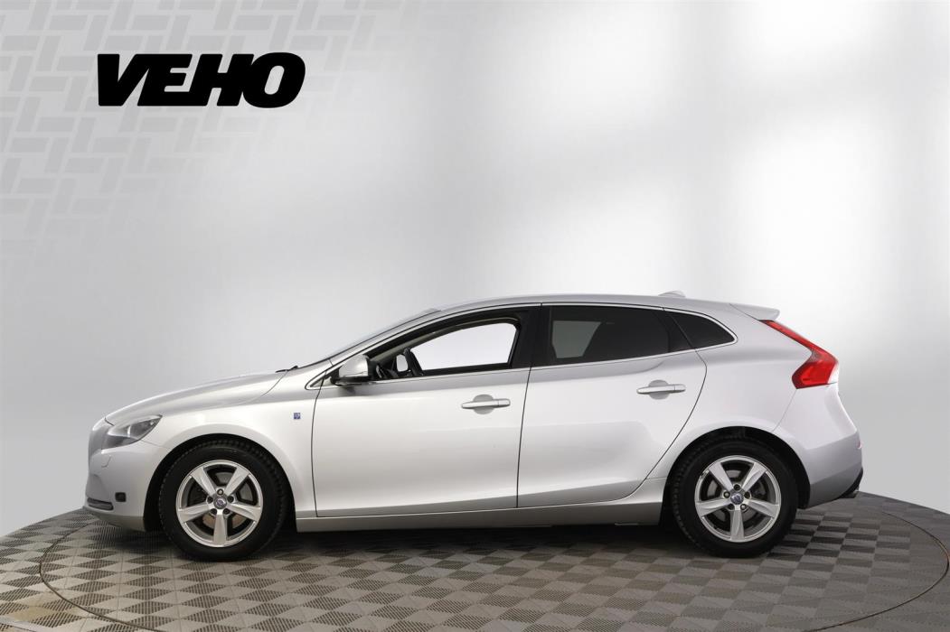 Volvo V40 2014