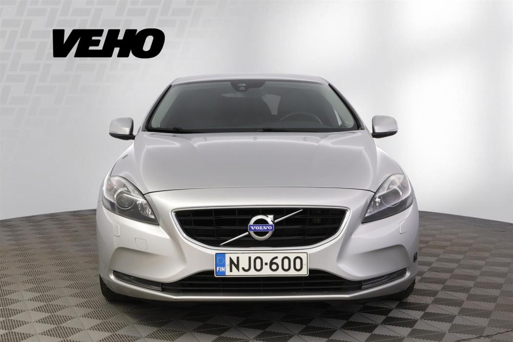 Volvo V40 2014