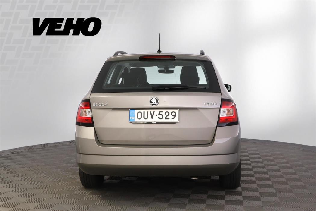 Skoda Fabia 2015