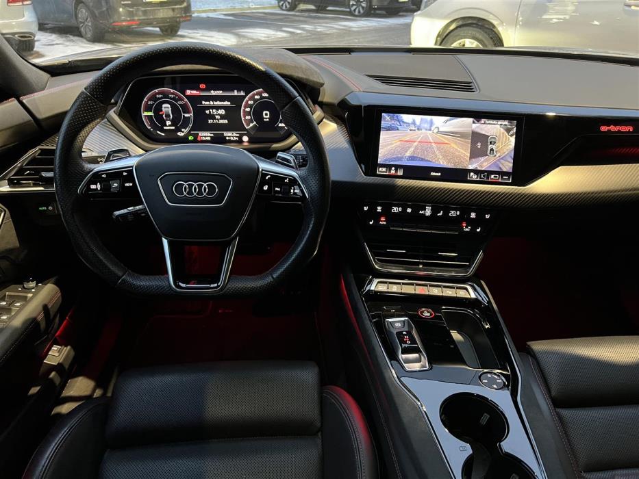 Audi RS e-tron GT 2022