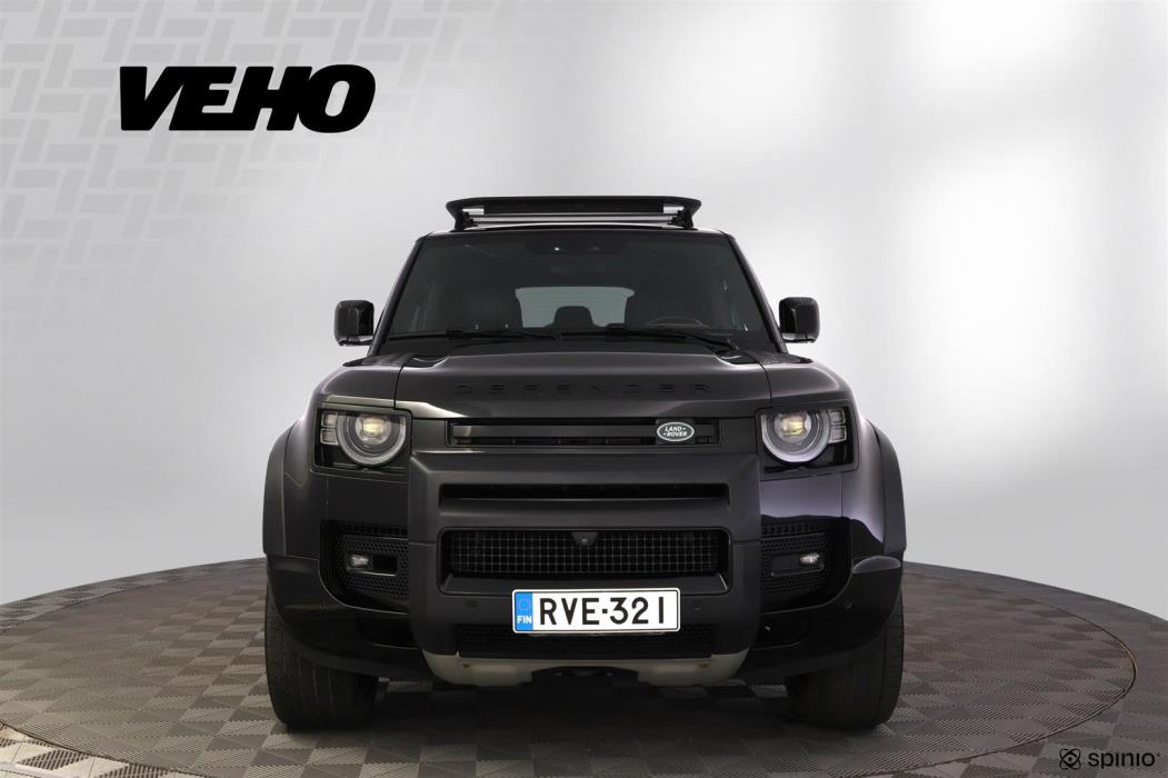 Land Rover Defender 2023