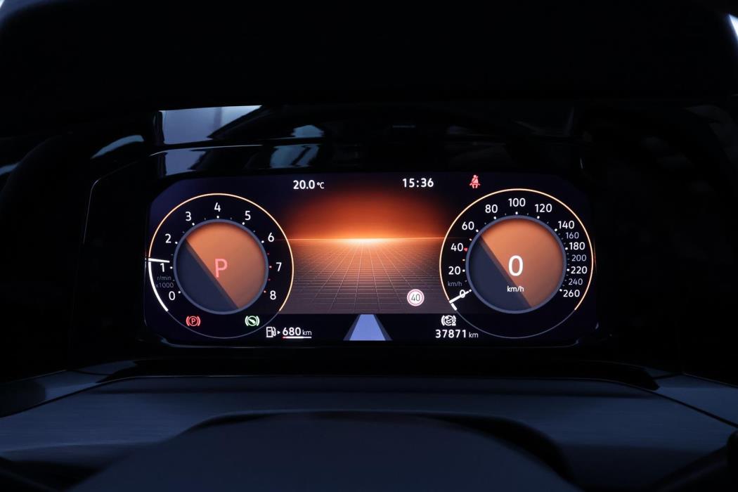 Volkswagen Golf 2023