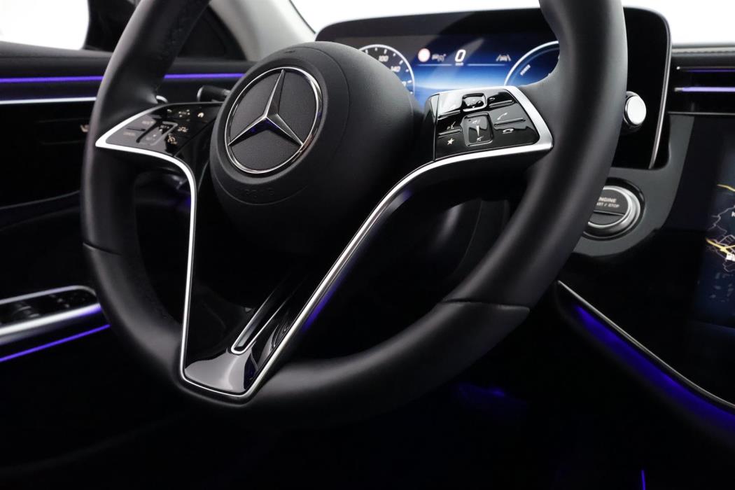 Mercedes-Benz E 2025