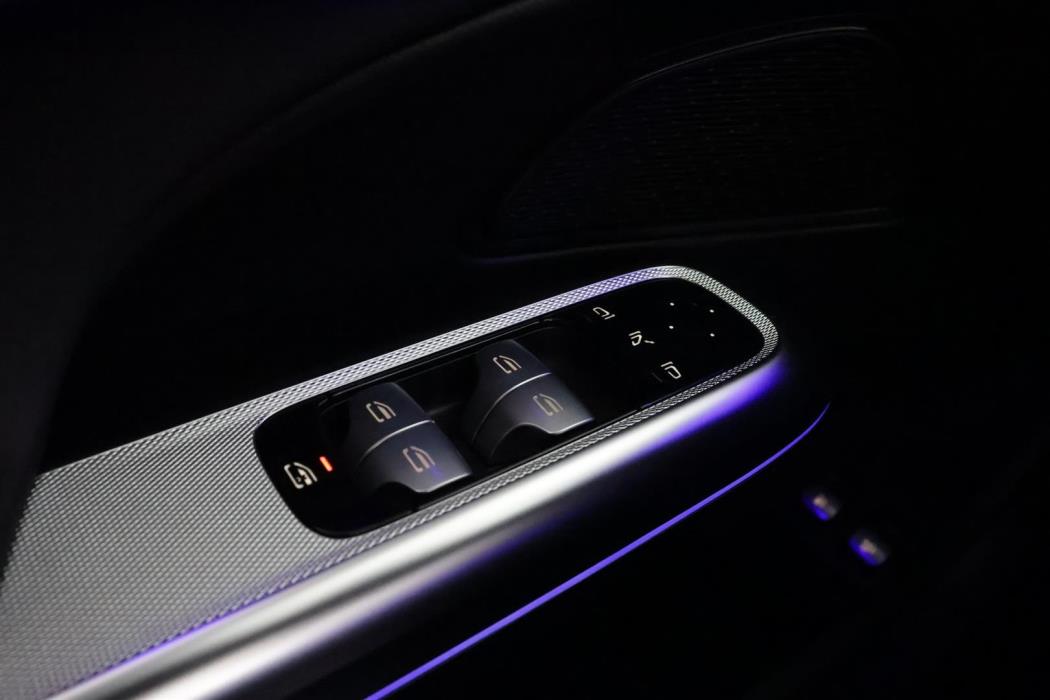 Mercedes-Benz E 2025