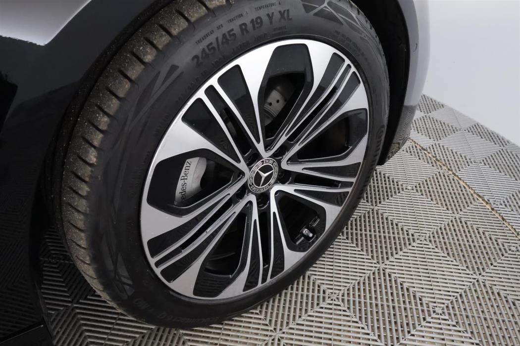 Mercedes-Benz E 2025