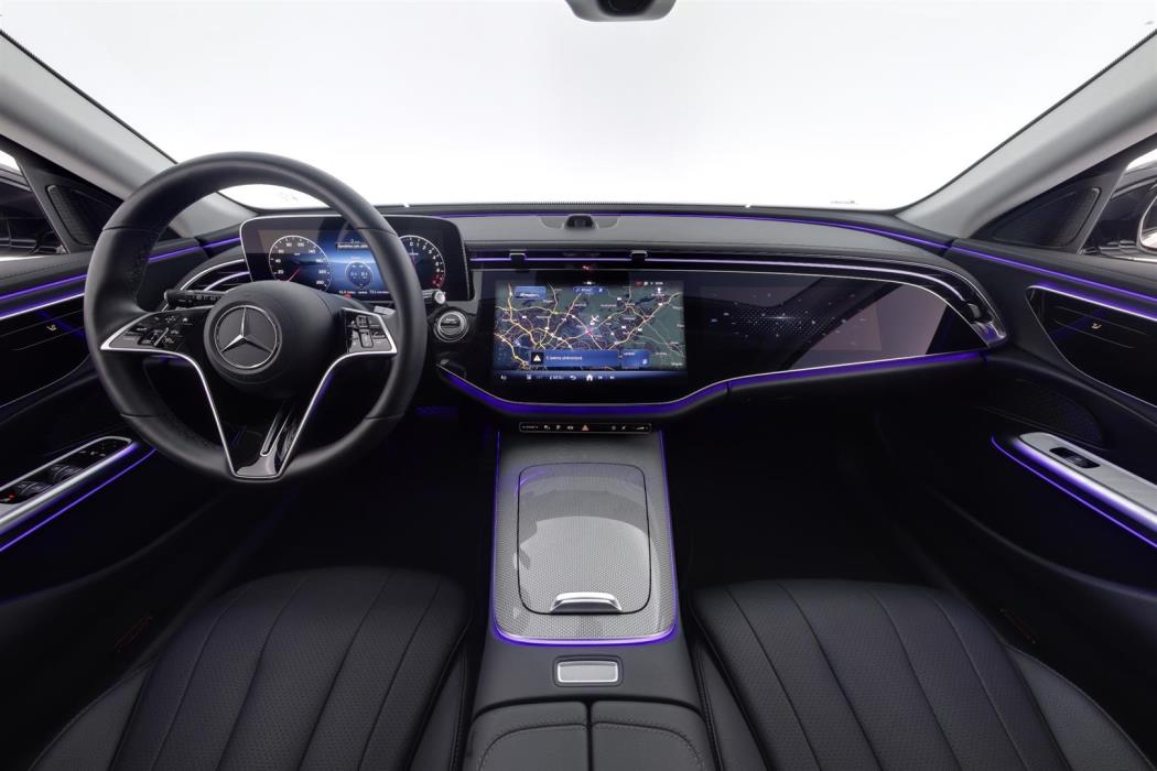 Mercedes-Benz E 2025