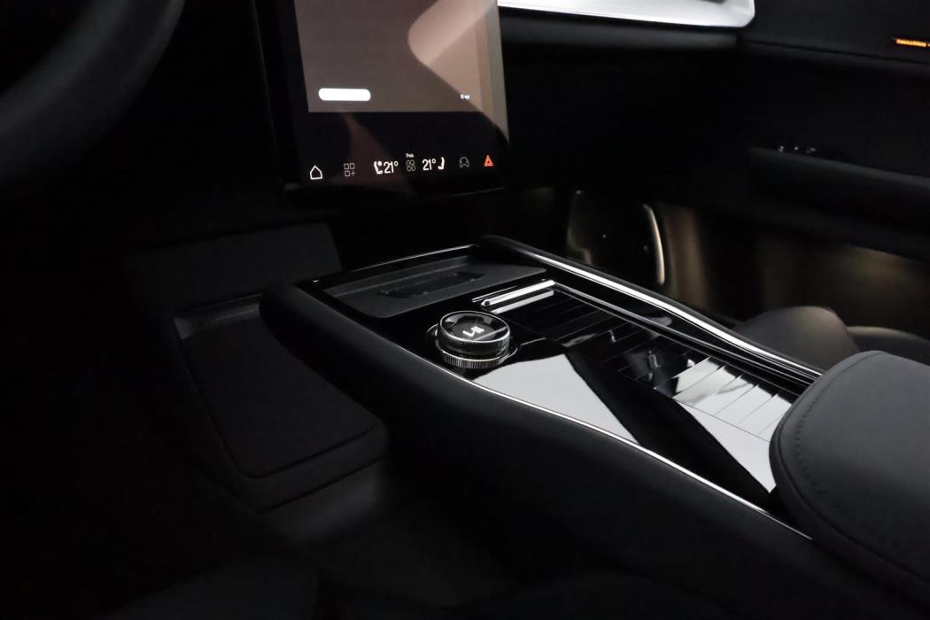 Polestar 3 2025