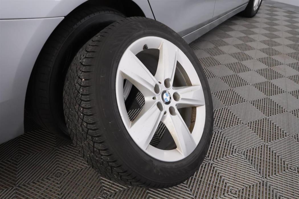 BMW 218 2016
