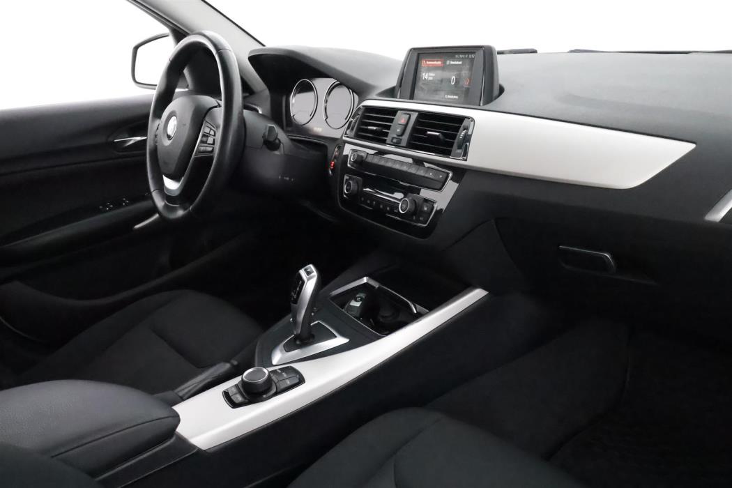 BMW 118 2018
