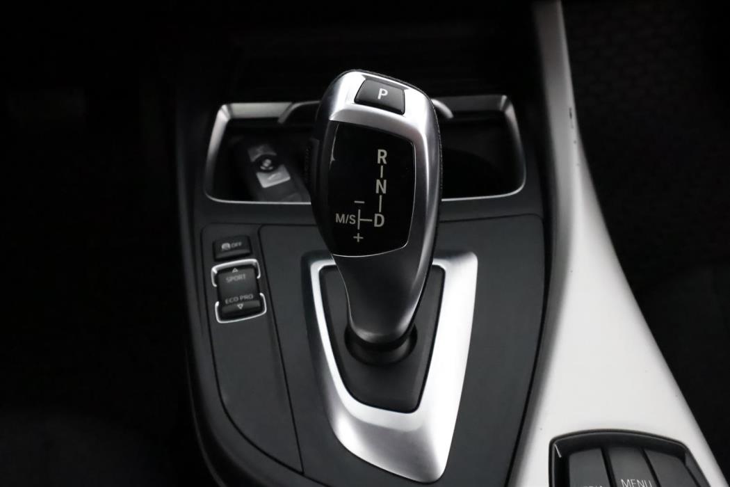 BMW 118 2018