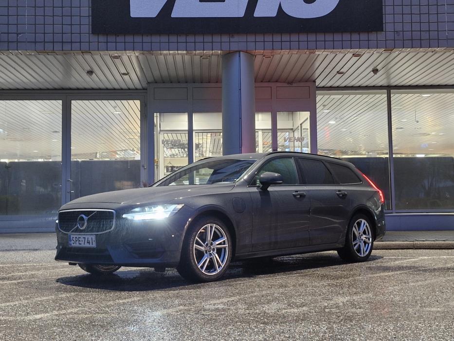 Volvo V90 2020