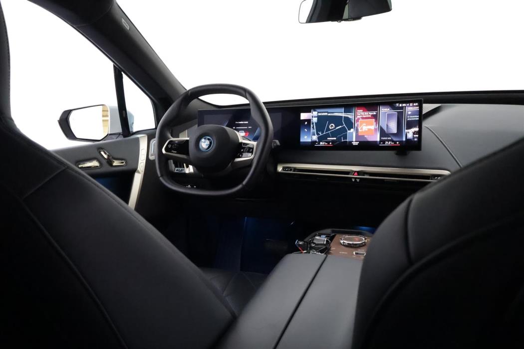BMW iX 2022
