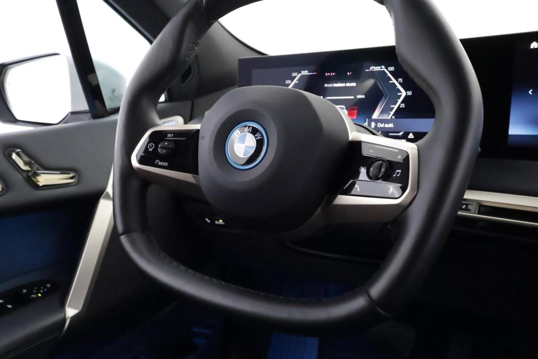 BMW iX 2022