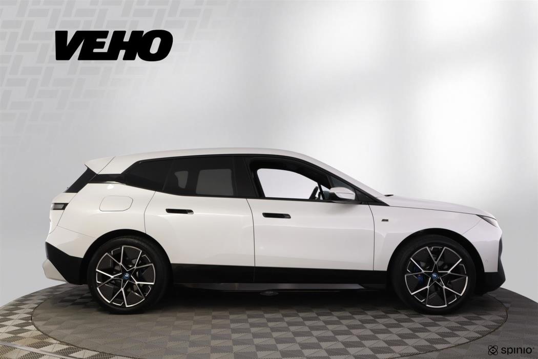 BMW iX 2022
