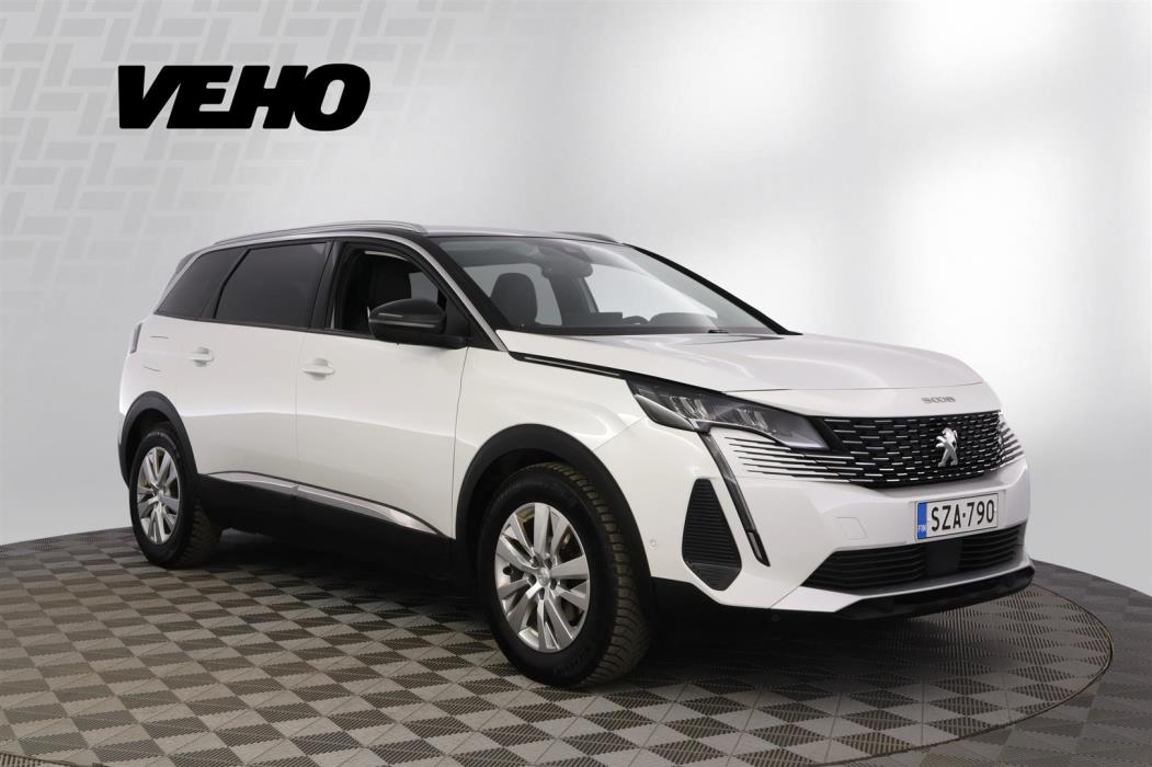 Peugeot 5008 2021