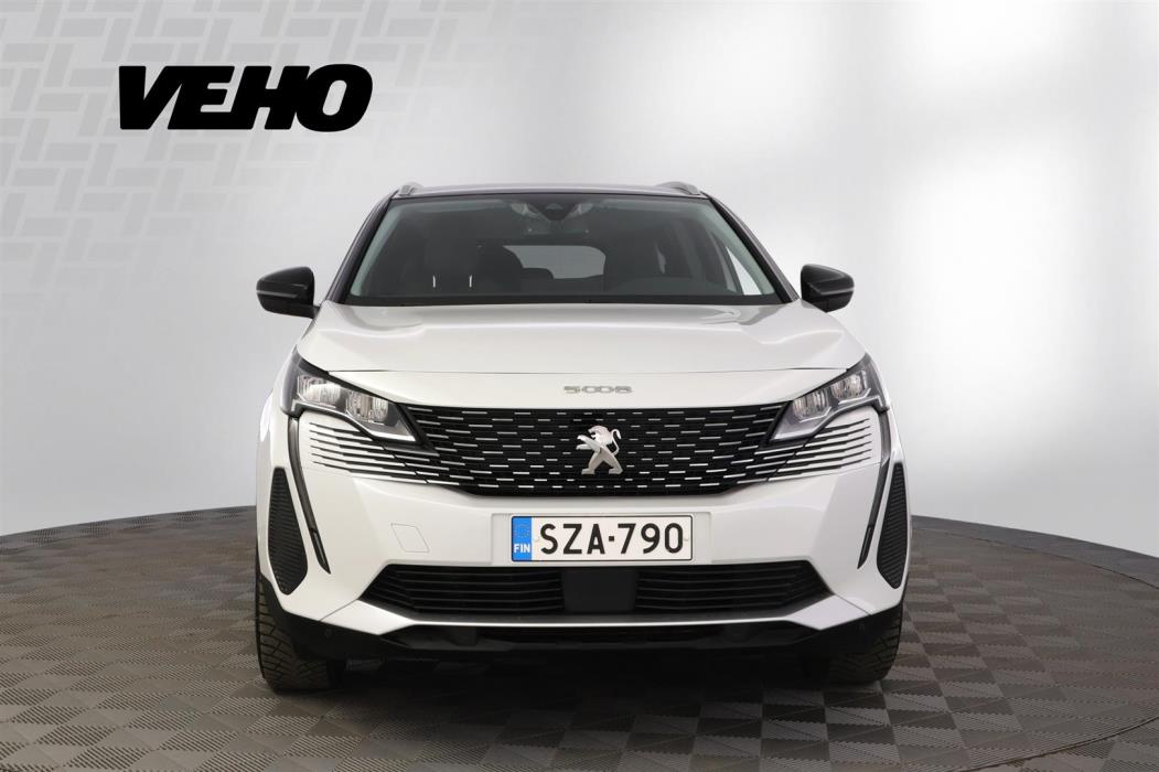 Peugeot 5008 2021