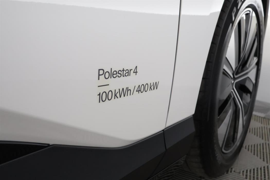 Polestar 4 2026
