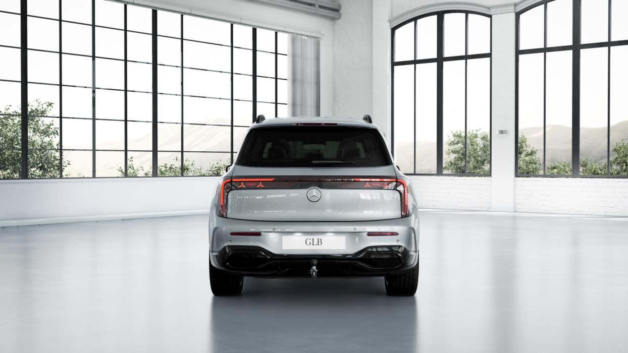Mercedes-Benz GLB 2026