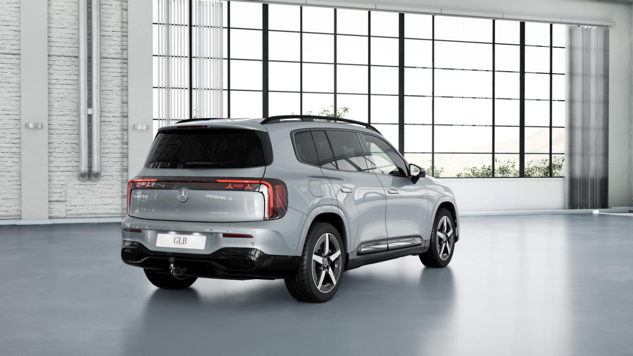 Mercedes-Benz GLB 2026