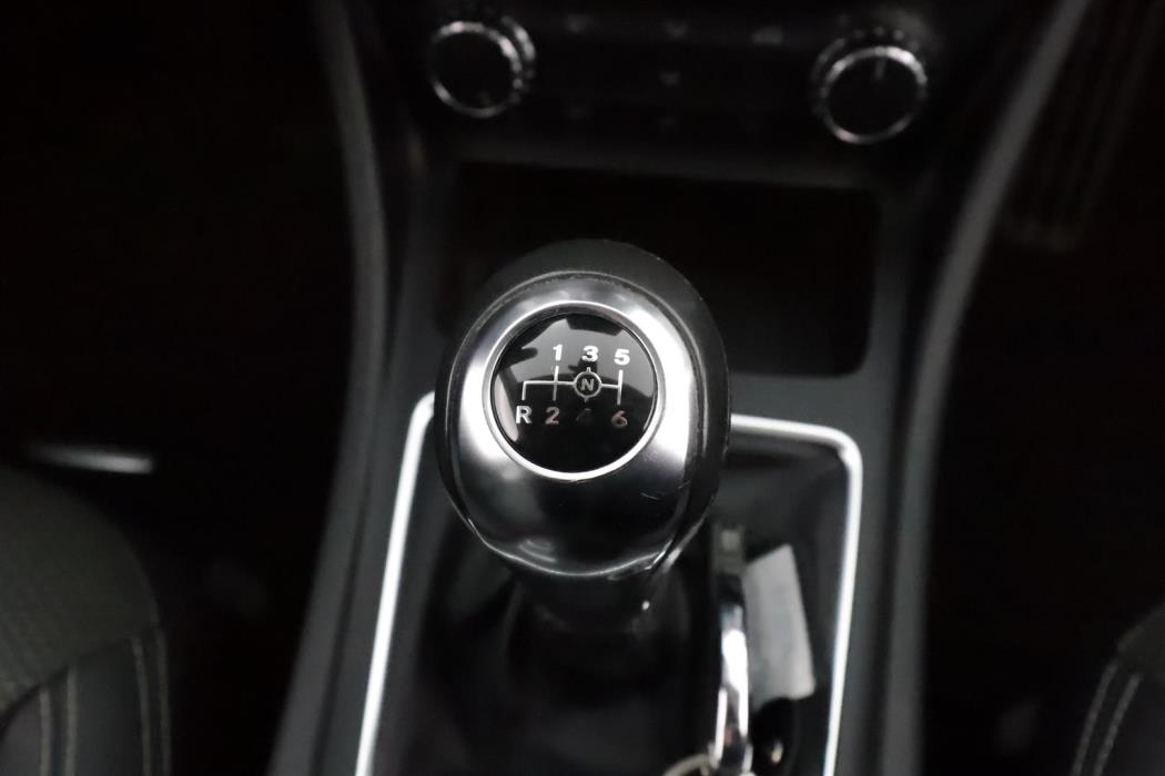 MERCEDES-BENZ CLA 2014