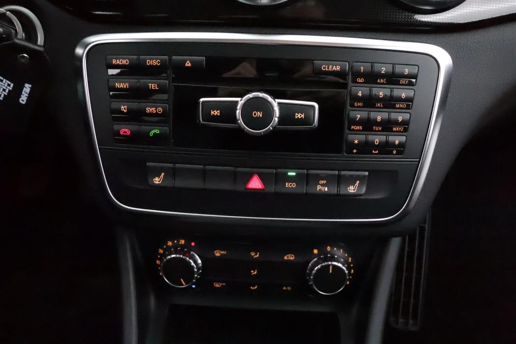 MERCEDES-BENZ CLA 2014