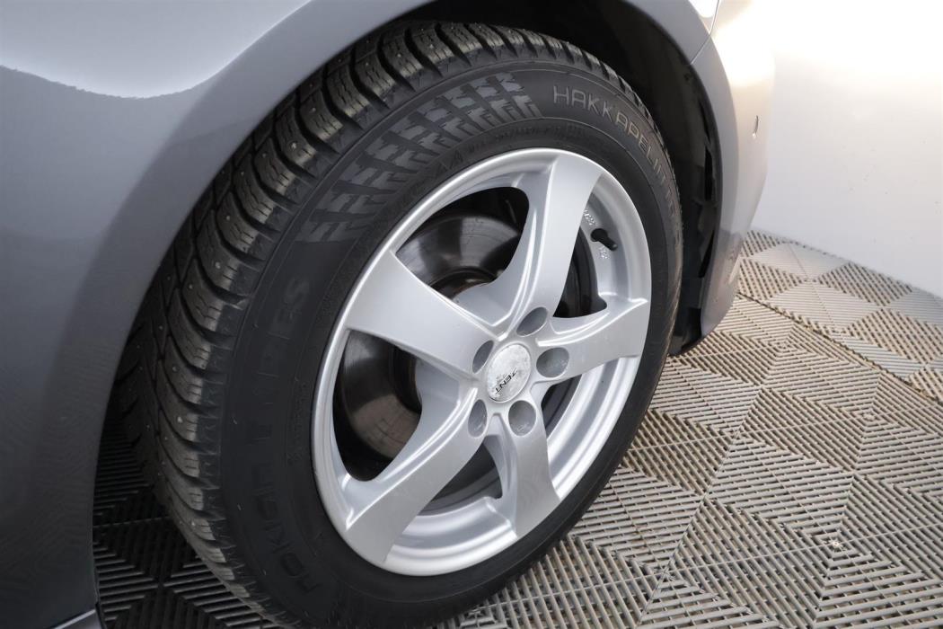 MERCEDES-BENZ CLA 2014