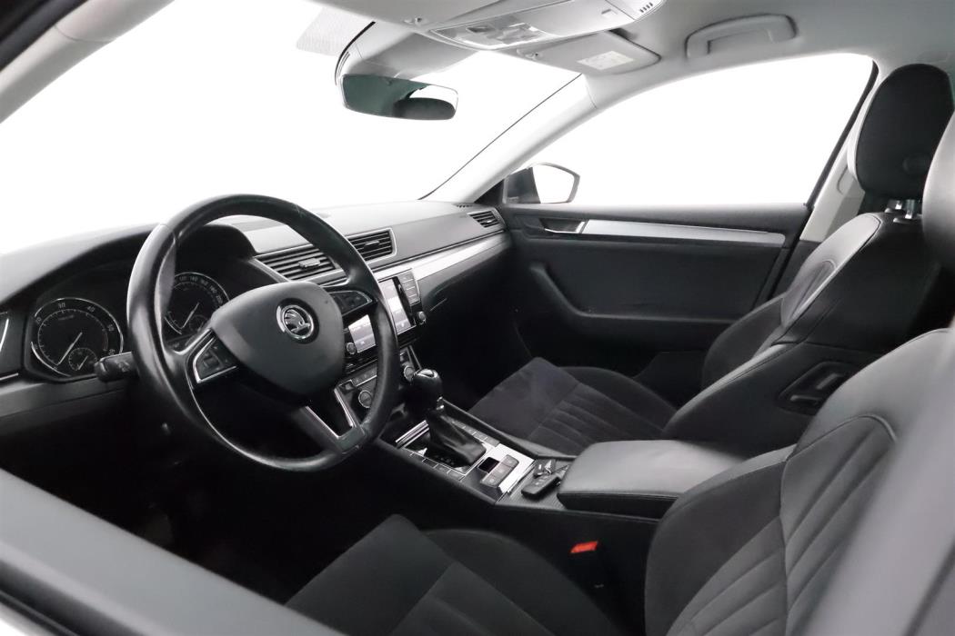 Skoda Superb 2016