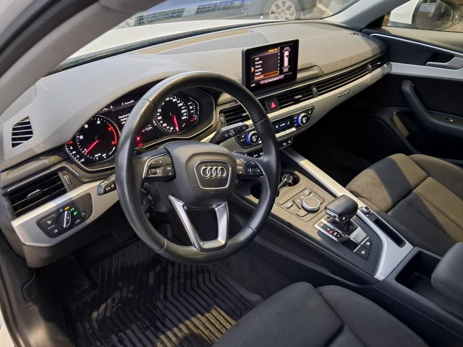 Audi A4 allroad quattro 2018