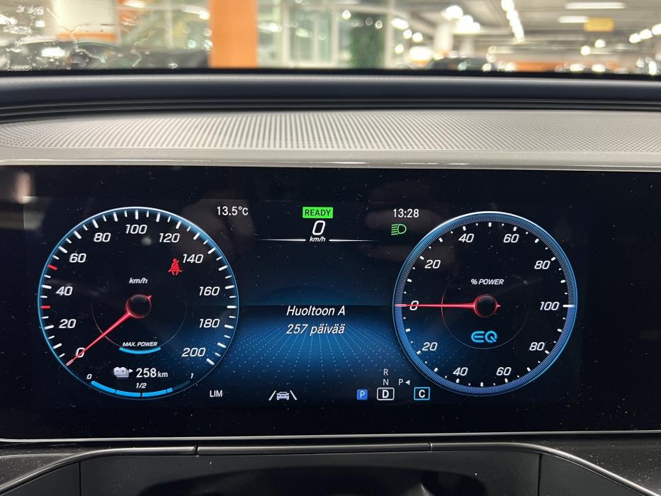 Mercedes-Benz EQC 2019