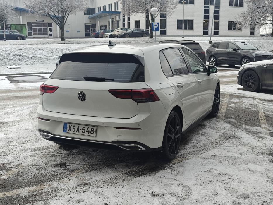 Volkswagen Golf 2021