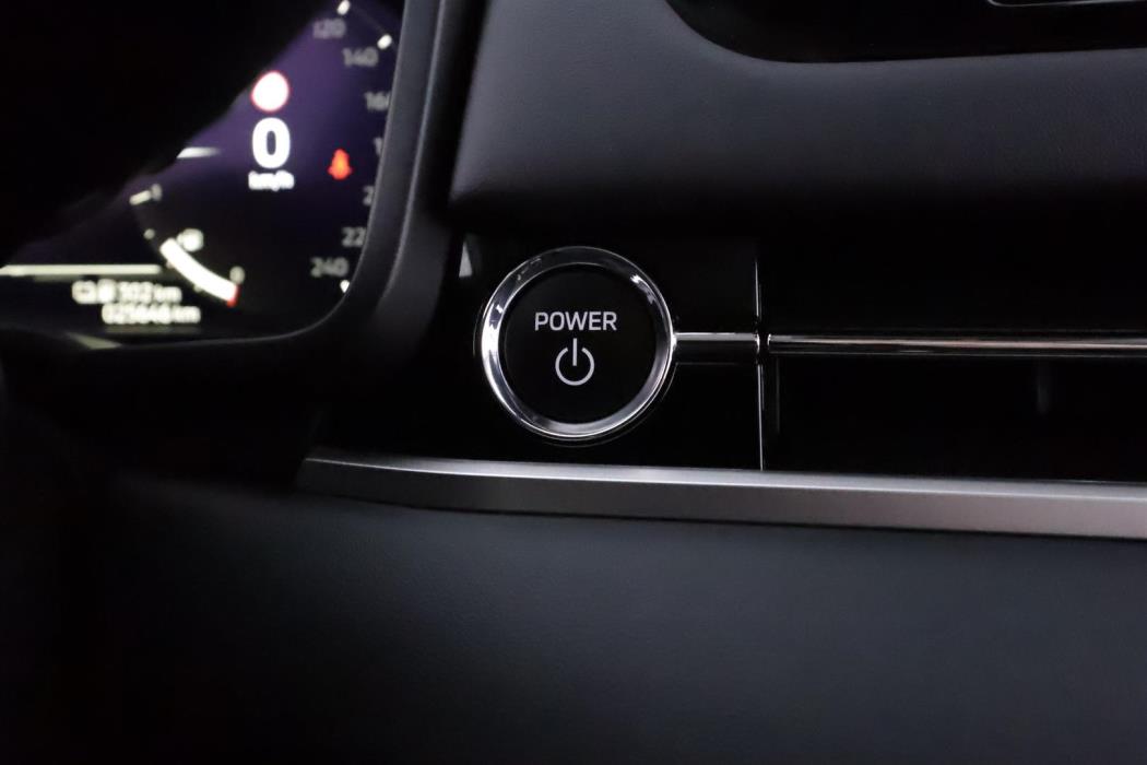 Mitsubishi Outlander 2025