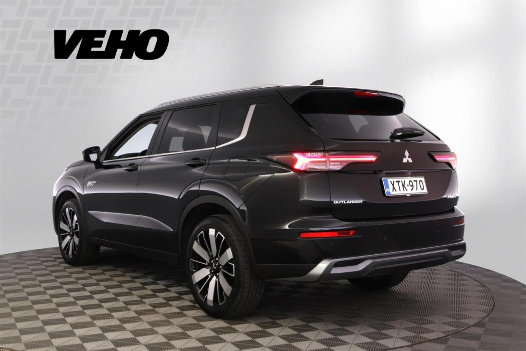 Mitsubishi Outlander 2025