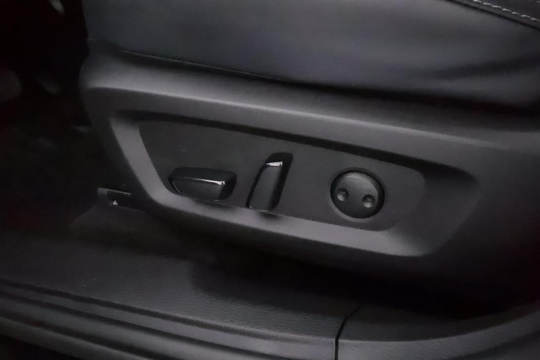 Mitsubishi Outlander 2025