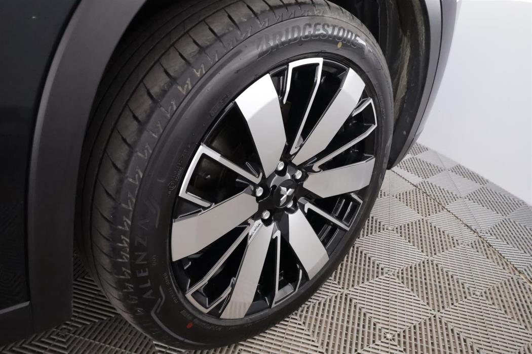 Mitsubishi Outlander 2025