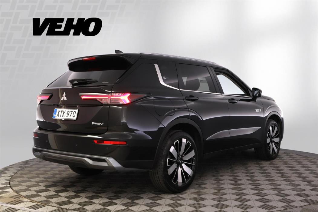 Mitsubishi Outlander 2025