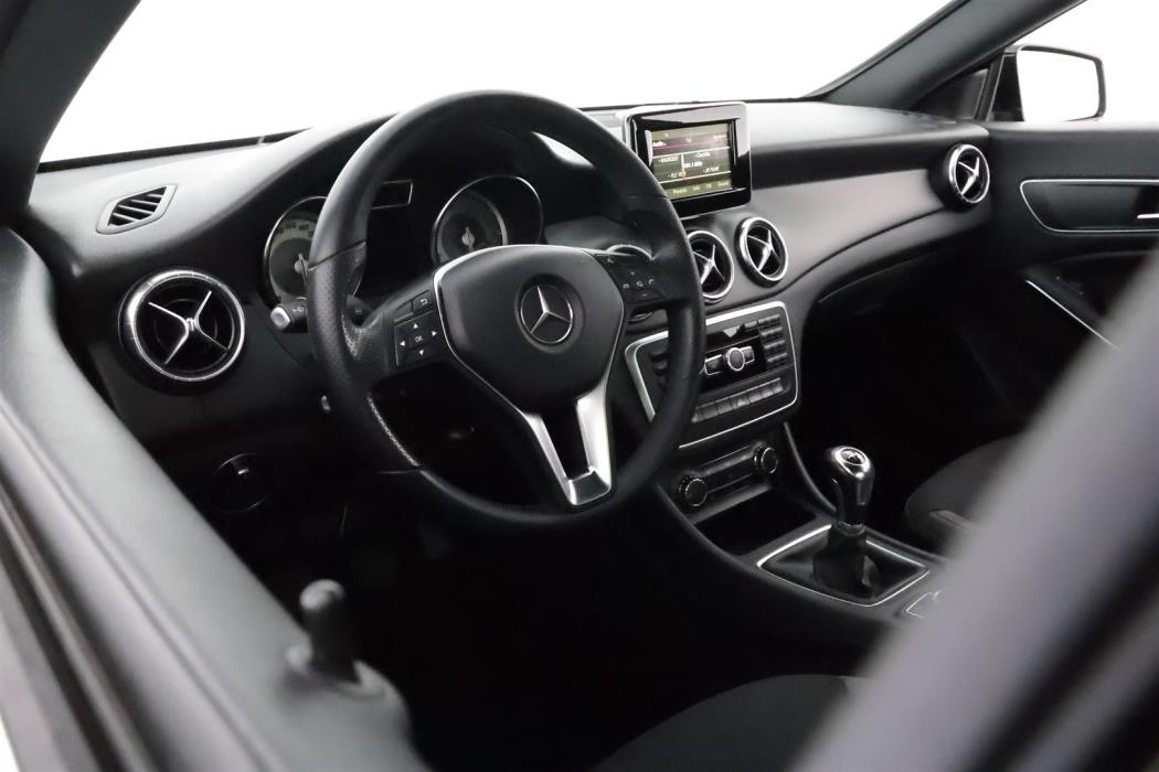 Mercedes-Benz CLA 2013