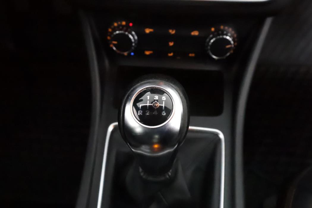 Mercedes-Benz CLA 2013